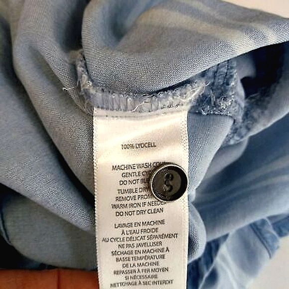 ANTHROPOLOGIE BeachLunchLounge Stripe Ombre Sleeveless Chambray Peplum Top EUC - Picture 5 of 9